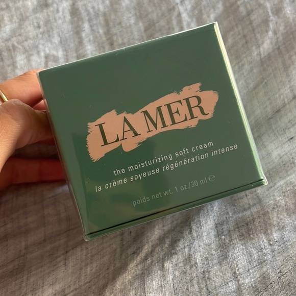 La Mer Soft Cream 1oz (never used never opened)